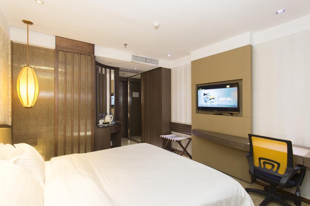 Kaiserdom Hotel Airport Road Guangzhou Exteriör bild