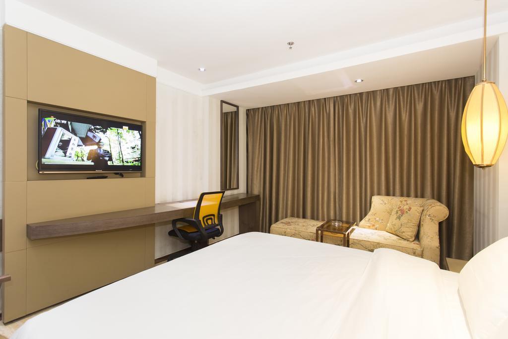 Kaiserdom Hotel Airport Road Guangzhou Exteriör bild